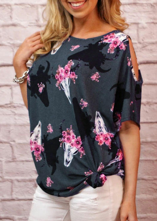 

Blouses Floral Steer Skull Cold Shoulder Blouse in Dark Grey. Size