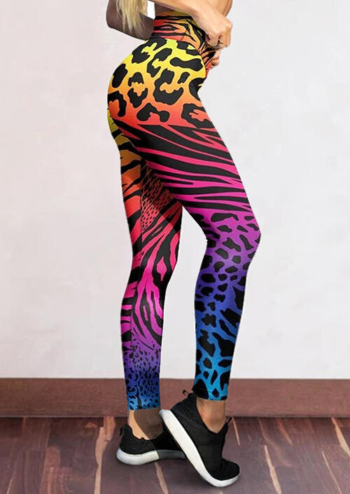 

Activewear Leopard Gradient Color Fitness Yoga Activewear Leggings in Multicolor. Size