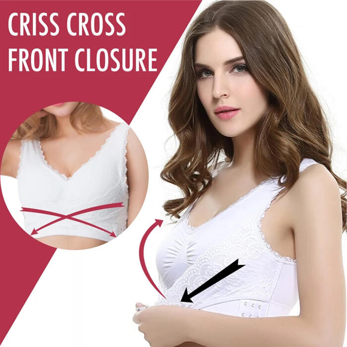 

Activewear Lace Splicing Criss-Cross Buckle Activewear Sports Bra in Flesh. Size