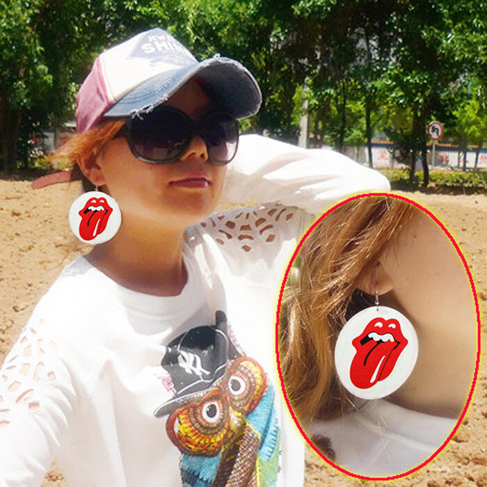 

Leopard Lip Round Leather Earrings, Red;leopard, 469961