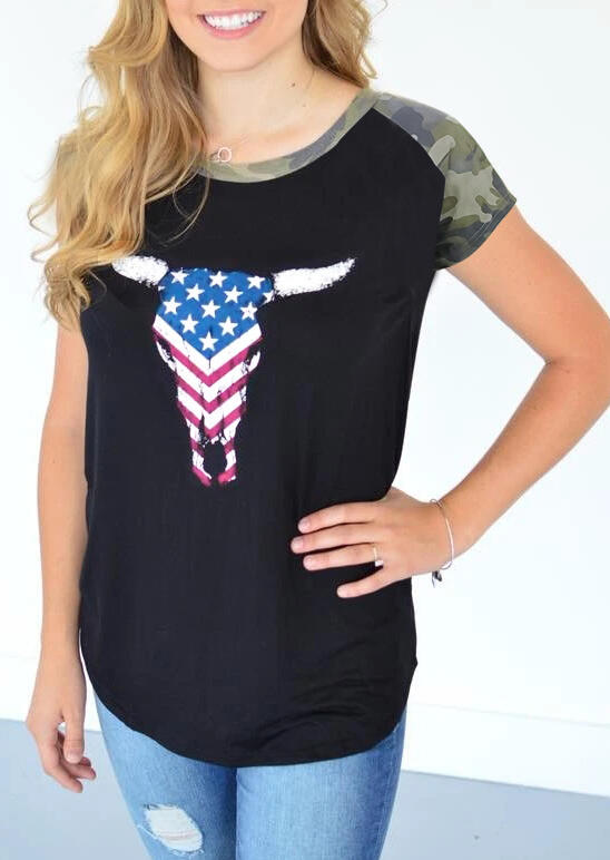 

Tees T-shirts Camouflage American Flag Steer Skull Tank without Necklace in Black. Size