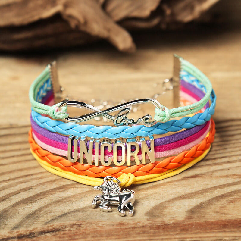 

Bracelet Love Unicorn Pendant Braided Bracelet in Purple. Size