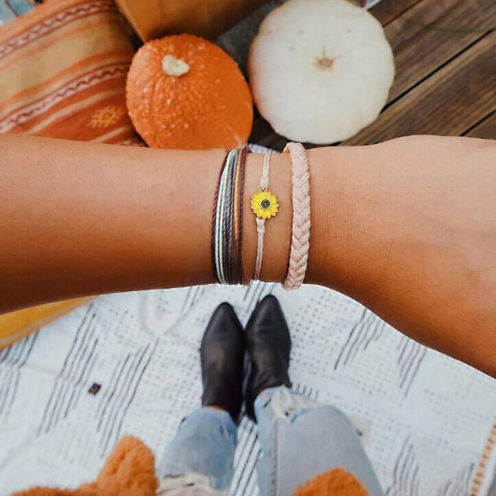 

Bracelet 3Pcs Sunflower Braided Bracelet - Beige. Size