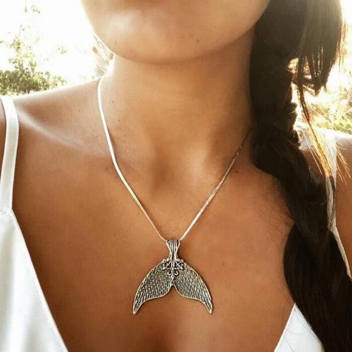 

Necklaces Bohemian Mermaid Tail Pendant Necklace in Silver. Size