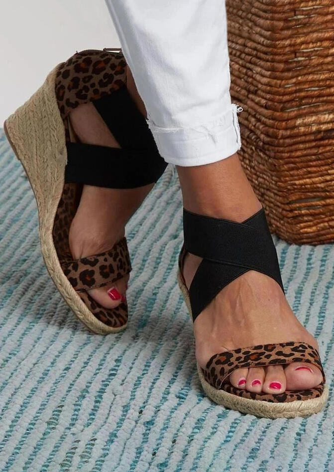 

Sandals Summer Leopard Cross Zipper Sandals in Leopard. Size