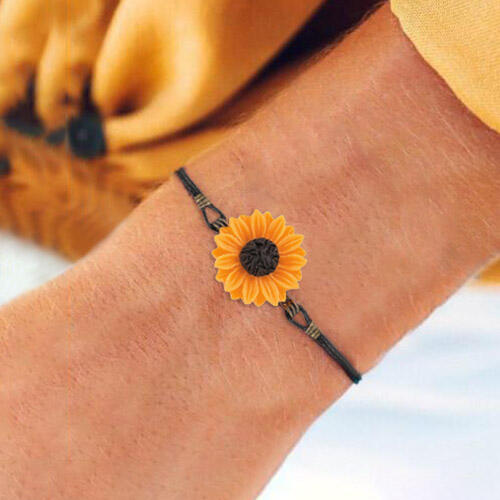 

Bracelet Sunflower Braided Bracelet in Yellow. Size
