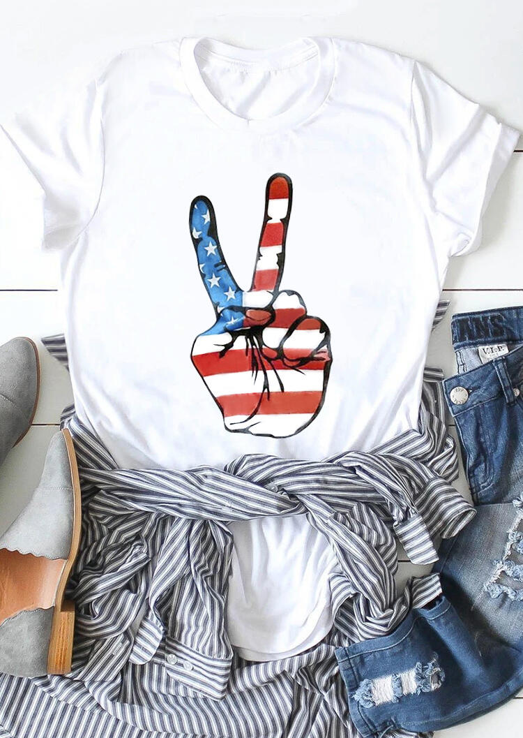 

Tees T-shirts American Flag Victory Gesture T-Shirt Tee in White. Size: ,M,XL