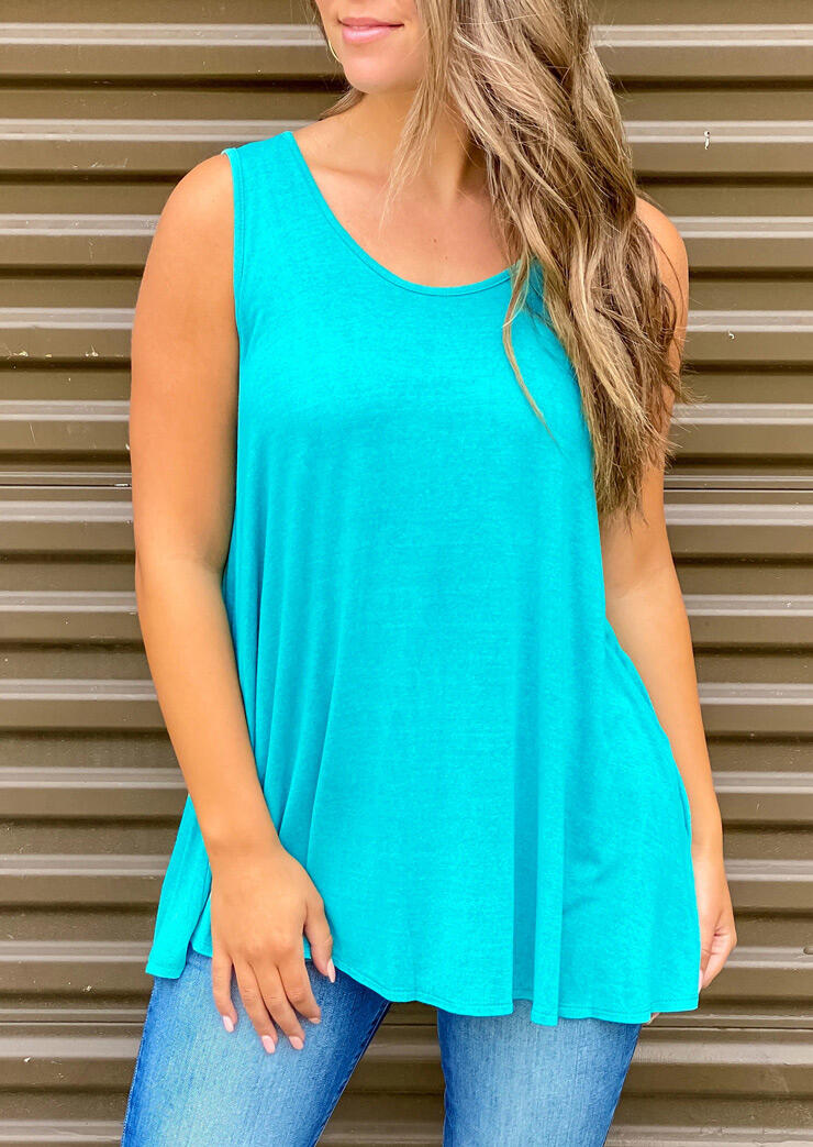 

Tanks Criss-Cross Open Back Tank in Lake Blue. Size