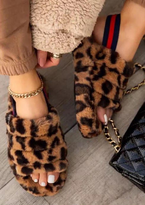 

Leopard Fur Slip On Flat Sandals, 473646