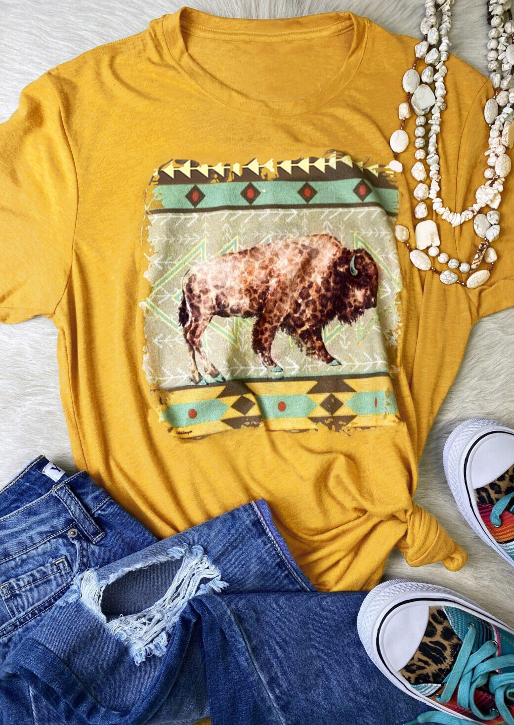 

Leopard Buffalo Geometric T-Shirt Tee - Yellow, 473838