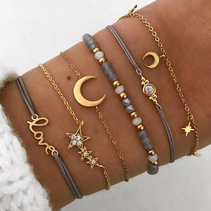 

Bracelet 6Pcs Love Moon Star Rhinestone Beading Bracelet in Gold. Size