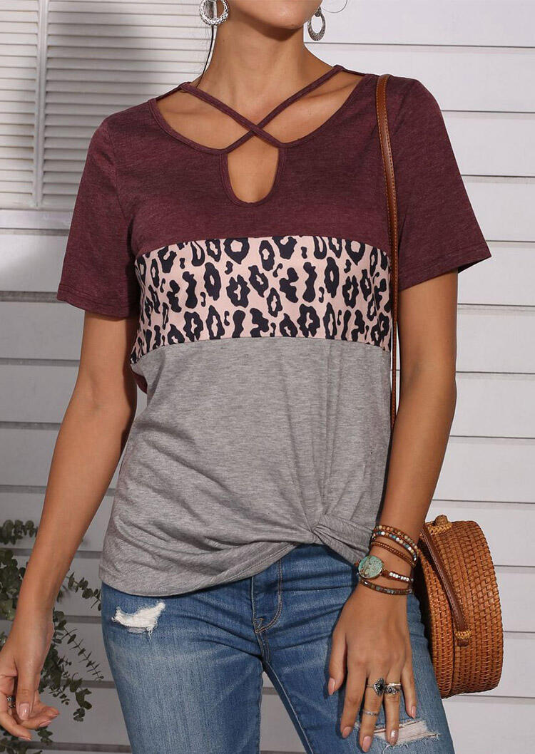 

Blouses Leopard Color Block Criss-Cross Twist Blouse in Cameo Brown. Size: M