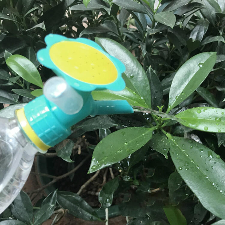 

2 In 1 Plastic Bottle Cap Sprinkler, Lake blue, 475510