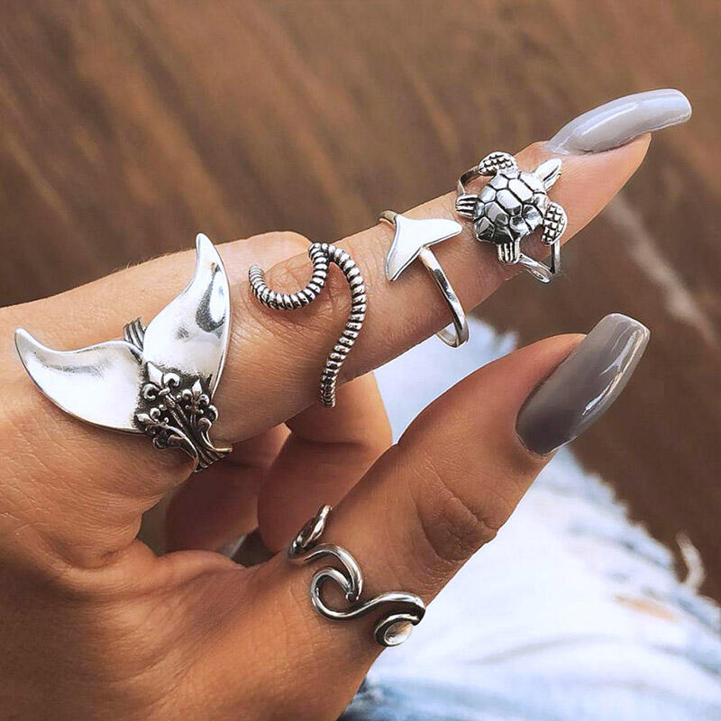 

Rings 5Pcs Geometric Turtle Fish Tail Ring Set in Silver. Size