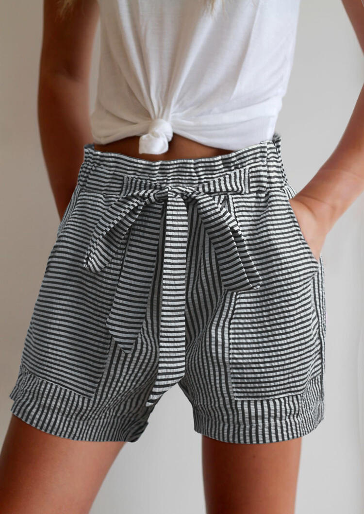 Shorts Striped Pocket High Waist Bowknot Shorts in Black. Size: S,M,L,XL