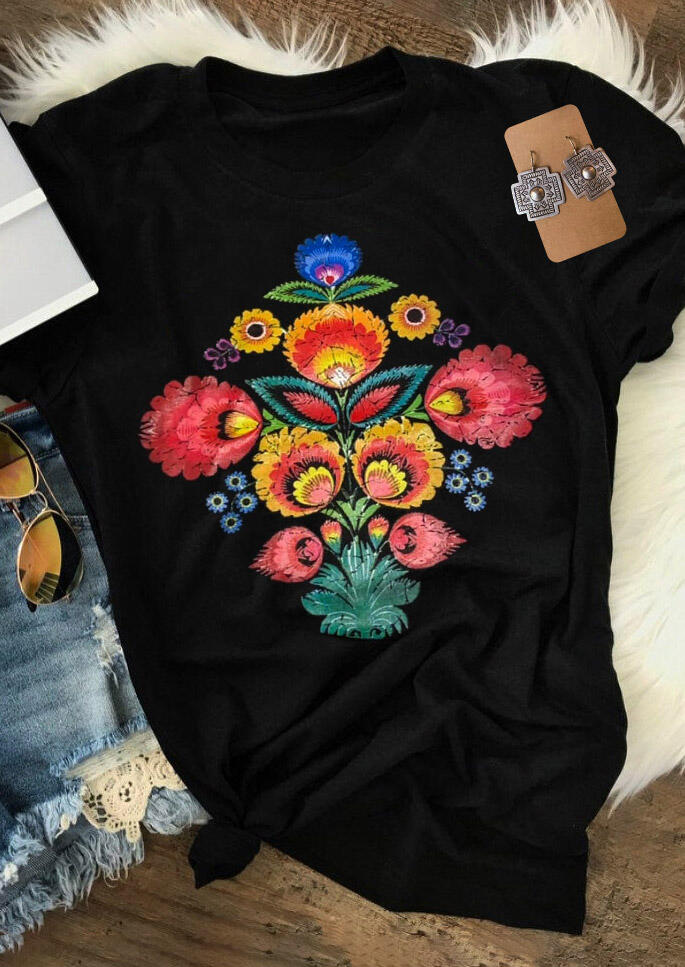 

Tees T-shirts Dahlia Floral T-Shirt Tee in Black. Size