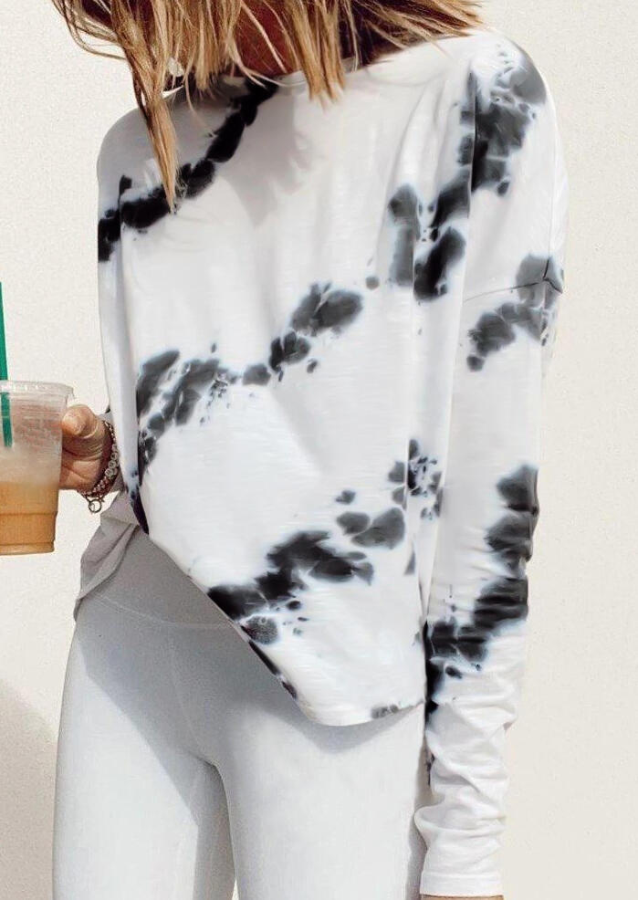 

Tees T-shirts Tie Dye Long Sleeve T-Shirt Tee in White. Size