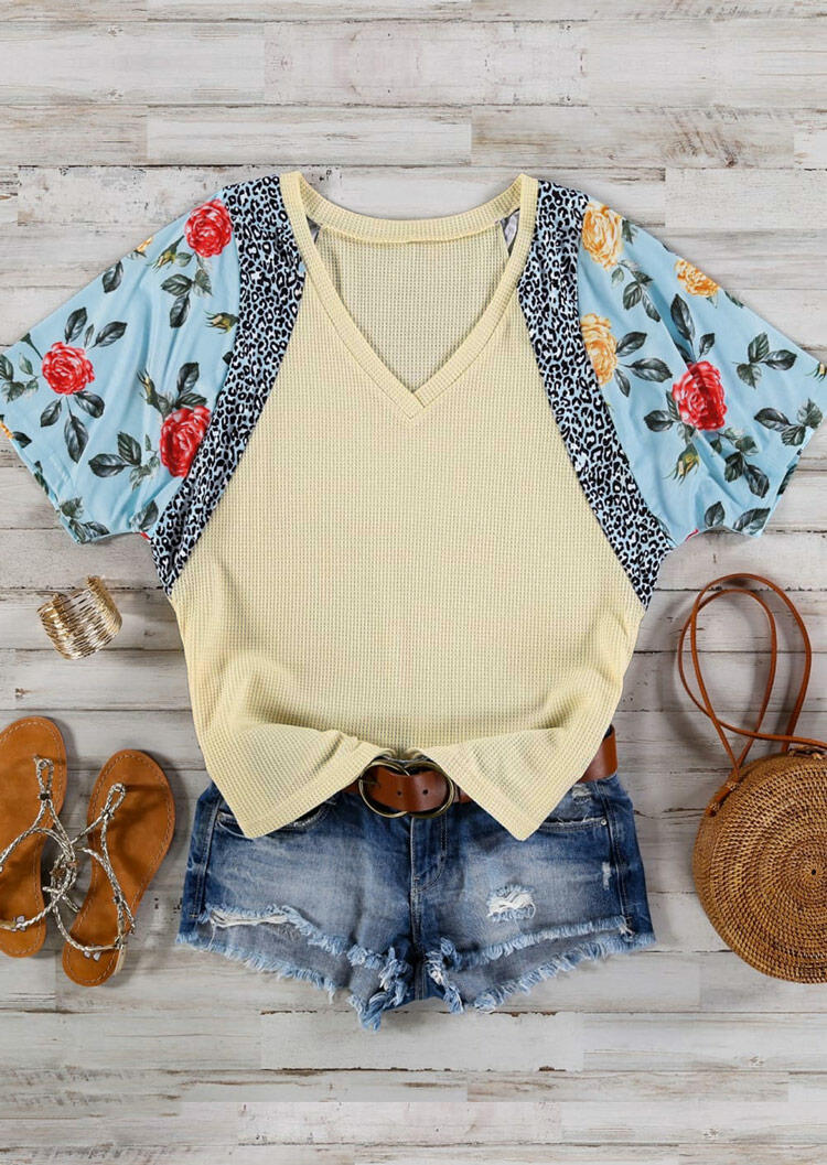 

Blouses Floral Leopard V-Neck Blouse in Light Yellow. Size