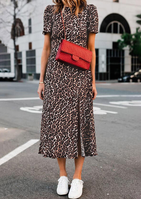 Леопардовое длинное платье с чем носить