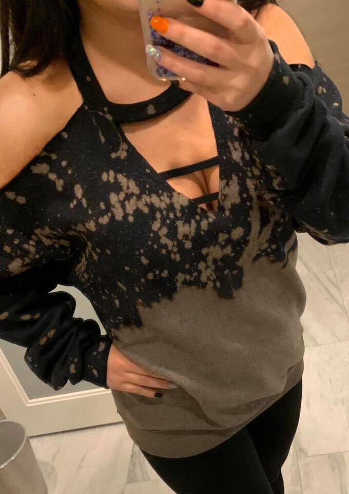 

Bleached Hollow Out Cold Shoulder Sweatshirt - Black, 478194
