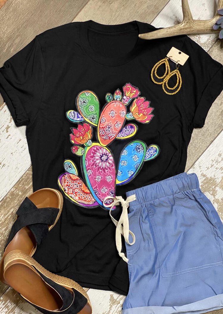 

Tees T-shirts Cactus Paisley Floral O-Neck T-Shirt Tee in Black. Size