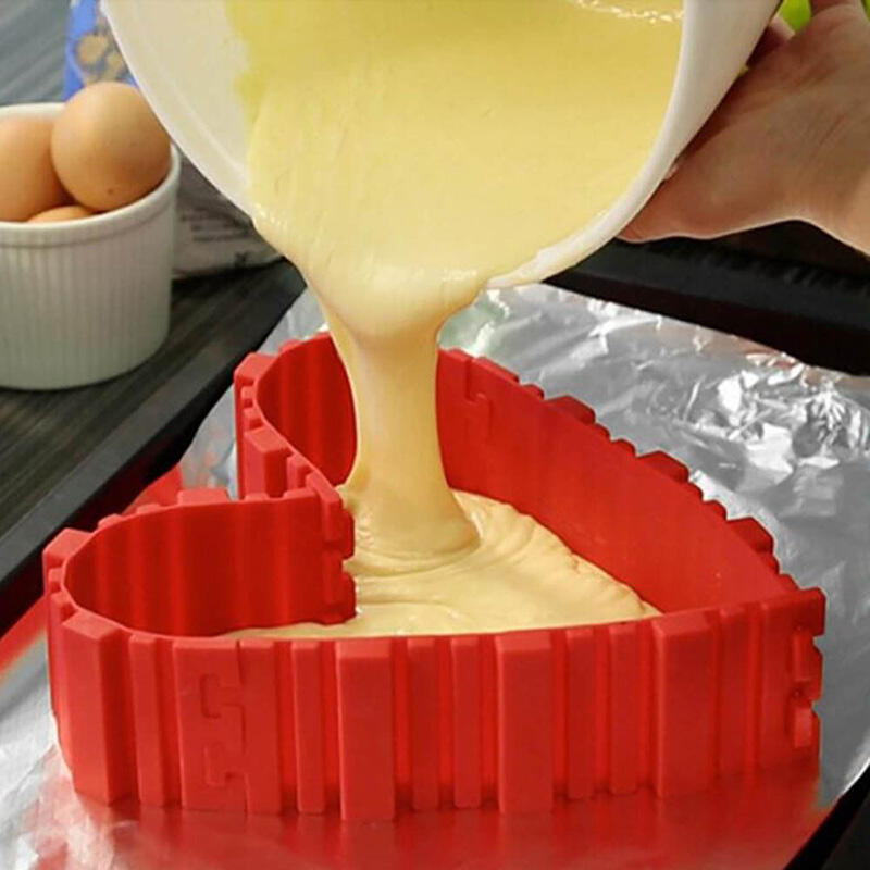 

Flexible DIY Silicone Cake Mould, Red, 480436