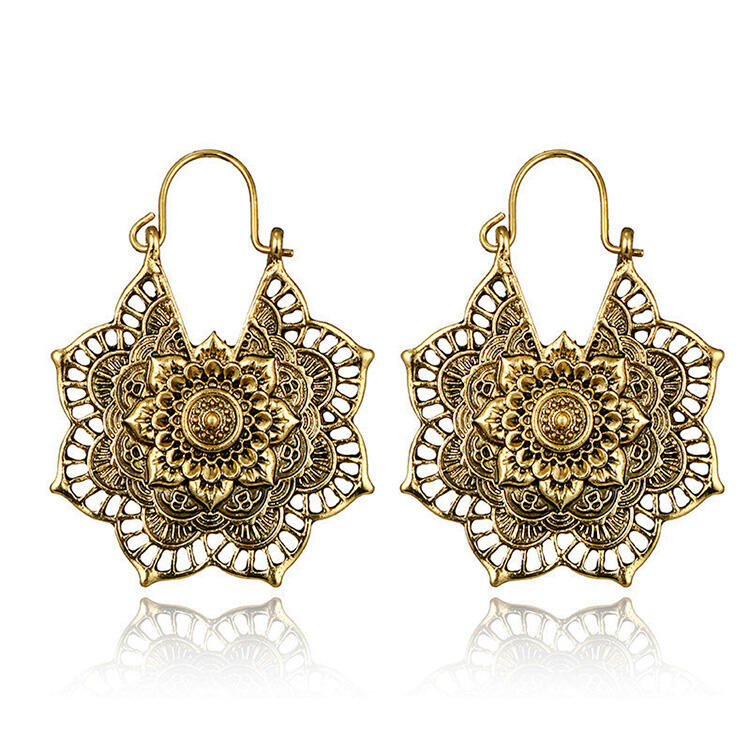

Bohemian Mandala Hollow Out Earrings, Gold;silver, 481203
