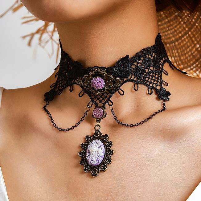 

Necklaces Vintage Gothic Lace Floral Halloween Choker Necklace in Black. Size