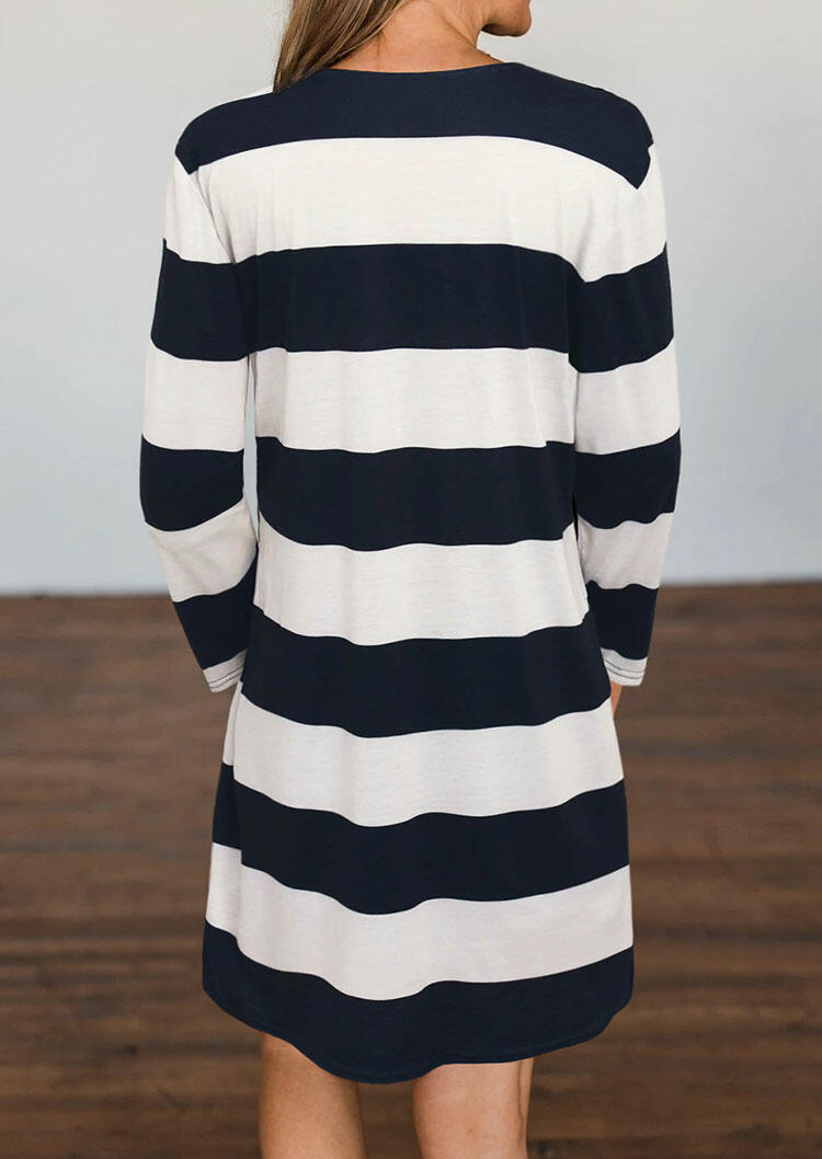 

Mini Dresses Striped Long Sleeve Mini Dress in Stripe. Size