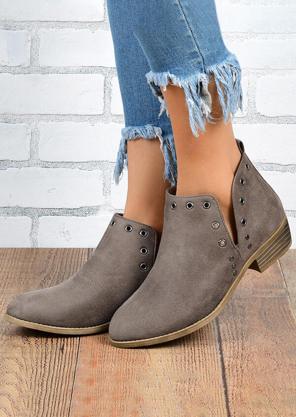 

Boots Rivet Hollow Out Chunky Heel Ankle Boots in Light Coffee. Size