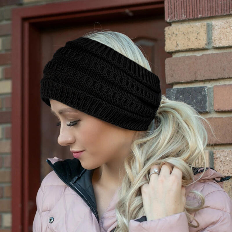 

Hats Winter Warm Empty Top Beanie Knitted Ponytail Hat in Gray. Size