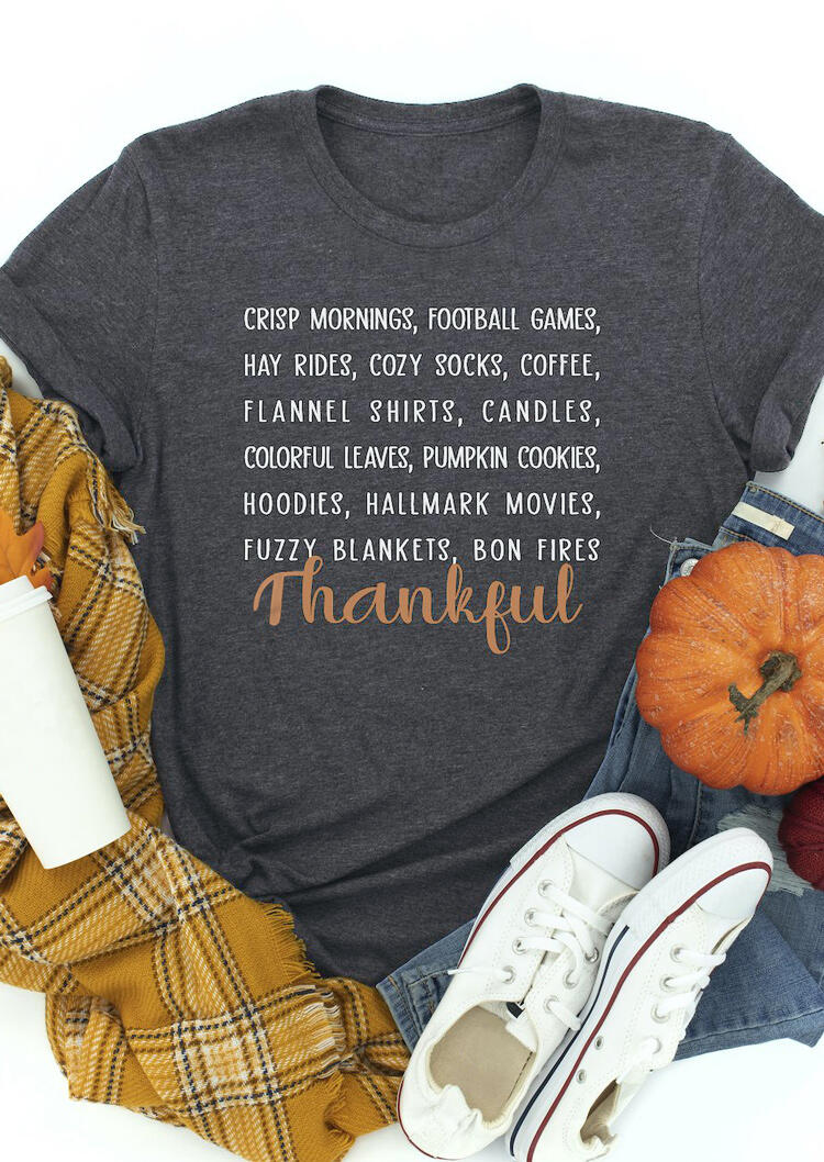

T-shirts Tees Fall Thankful Letter O-Neck T-Shirt Tee in Dark Grey. Size: ,M,L
