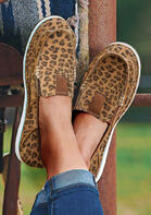 Leopard Slip On Round Toe Flat Sneakers