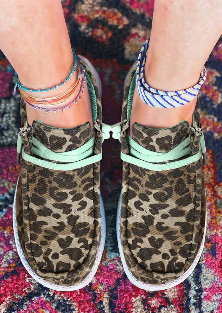 

Leopard Lace Up Round Toe Flat Sneakers, 484307