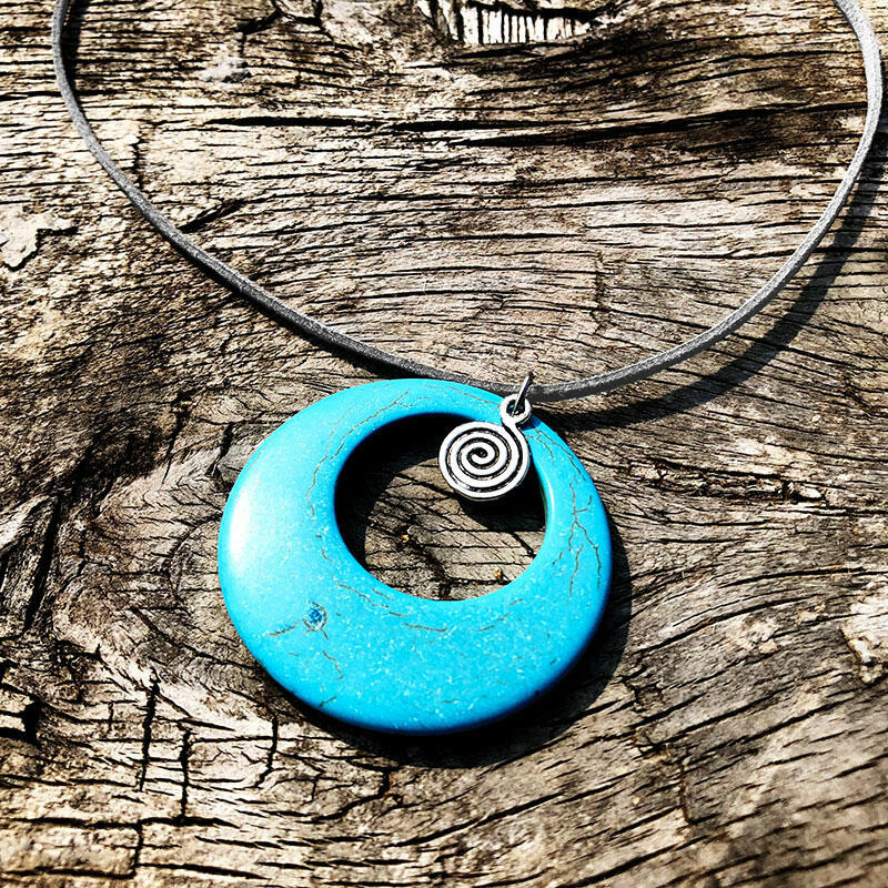 

Necklaces Bohemian Hollow Out Turquoise Bird Sweater Chain Necklace in Gray. Size