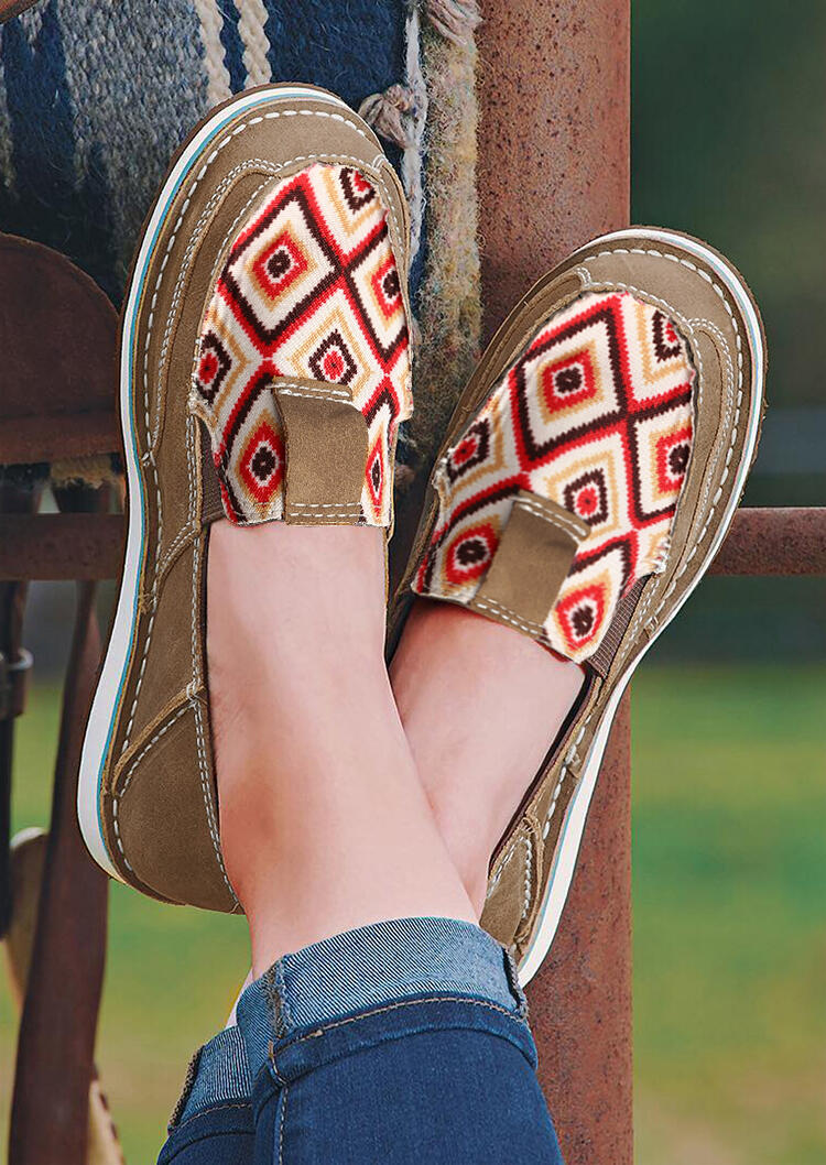 

Aztec Geometric Round Toe Flat Canvas Sneakers - Light Coffee, 485528