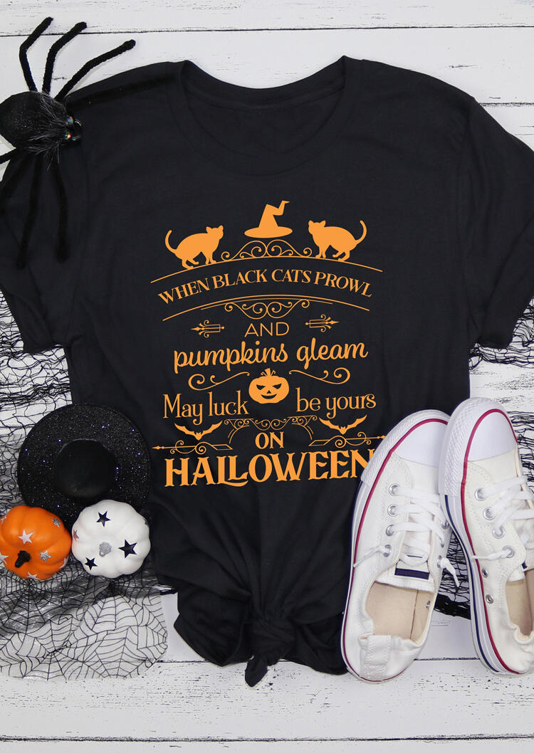 

Tees T-shirts Halloween Black Cat Witch Hat Pumpkin Face T-Shirt Tee in Black. Size