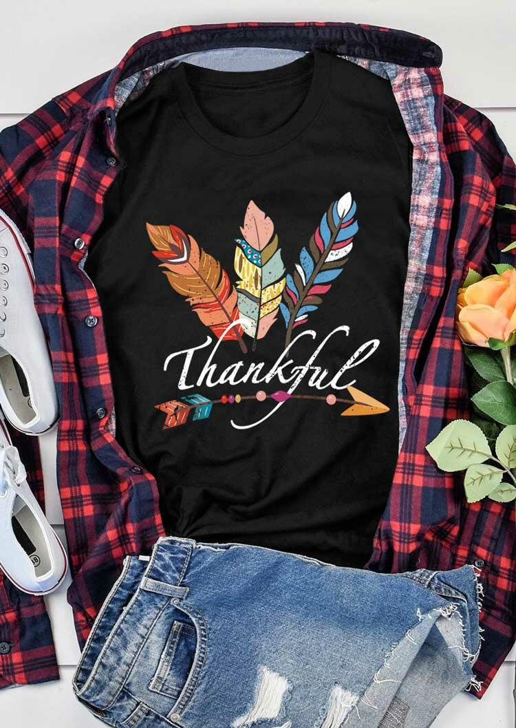 

T-shirts Tees Thankful Colorful Feather Arrow Letter T-Shirt Tee in Black. Size: ,L