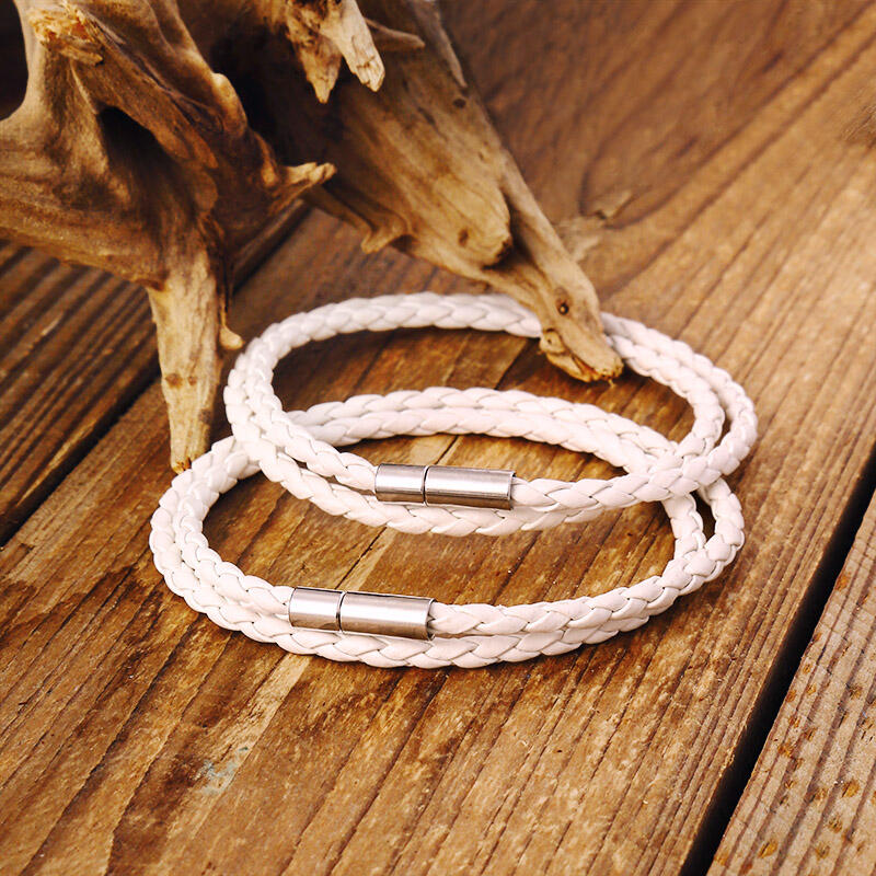 

2Pcs Hand-Woven Dual-Layered Leather Rope Bracelet, Black;white, 485961