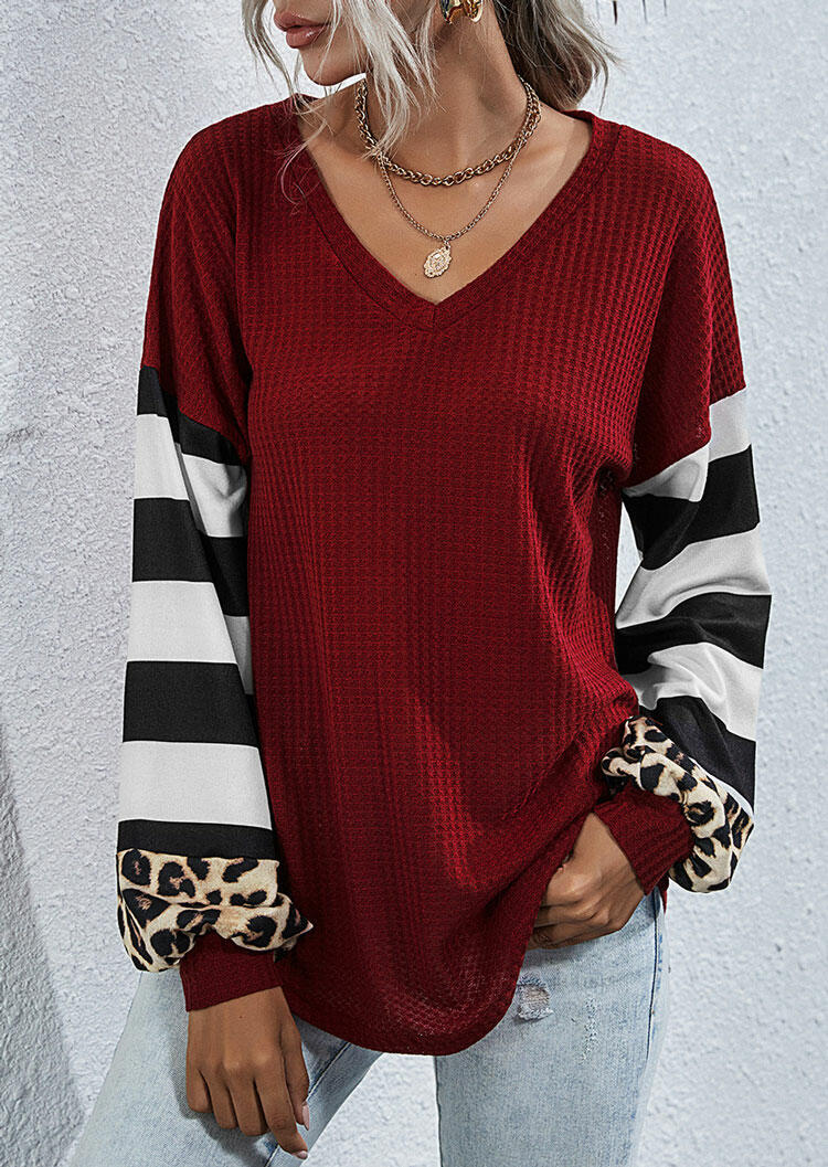 

Blouses Leopard Striped Splicing V-Neck Blouse in Burgundy. Size