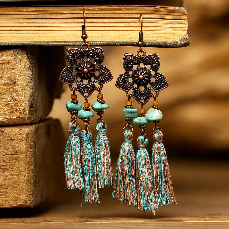 

Hollow Out Floral Turquoise Tassel Dangle Earrings - Cyan, 486211