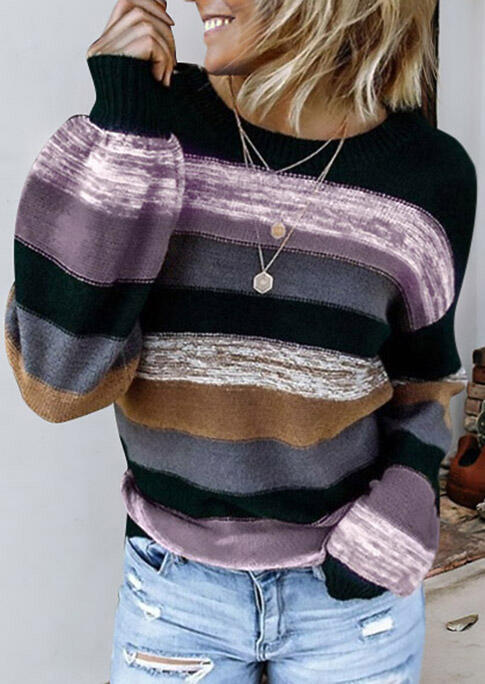 

Sweaters Striped O-Neck Long Sleeve Sweater in Multicolor. Size