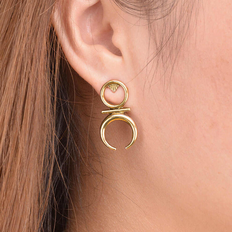 

Vintage Ethnic Style Crescent Moon Stud Earrings, Gold;silver, 486510