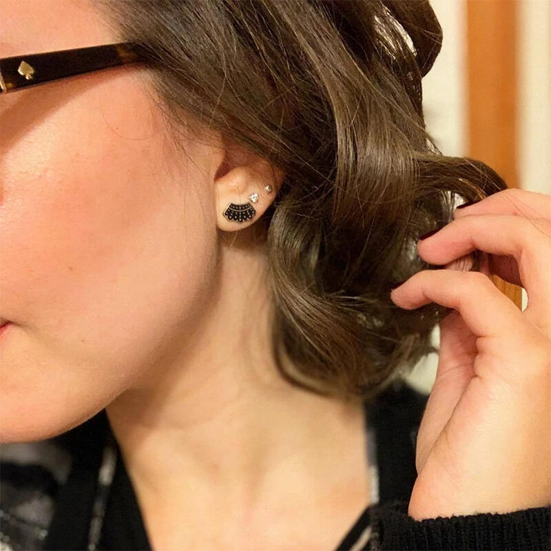 

Dissent Collar Casual Stud Earrings, Gold;silver, 486591