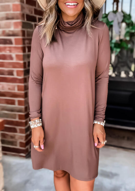 

Mini Dresses Long Sleeve Cowl Neck Mini Dress in Brick Red. Size: ,XL