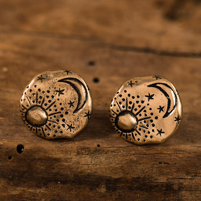 

Earrings Vintage Carved Graffiti Star And Moon Earrings in Gold. Size