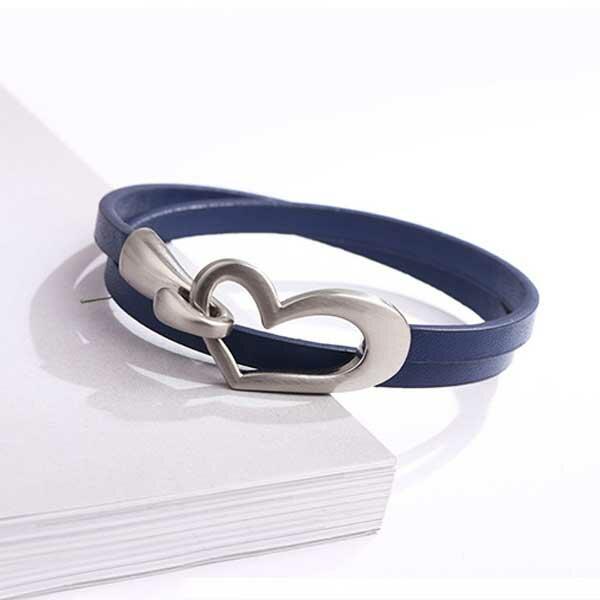 

Bracelet Hollow Out Love Heart Multi-Purpose Necklace Bracelet in Brown. Size