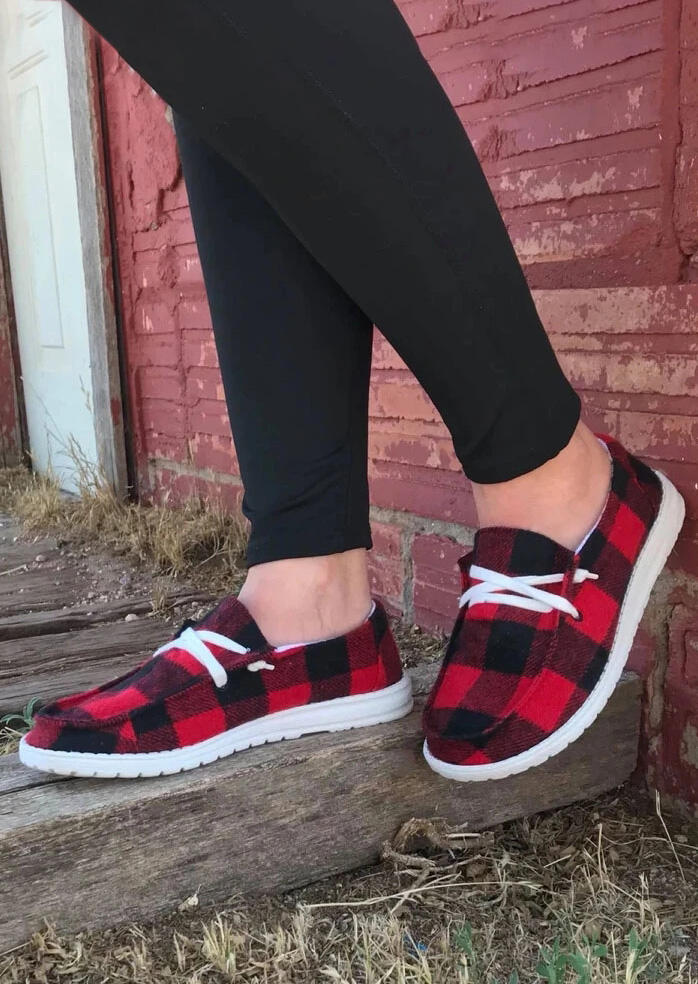 Buffalo Plaid Lace Up Round Toe Flat Sneakers - Red