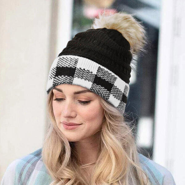 

Plaid Splicing Winter Warm Knitted Hairball Hat, Red;white, 487467