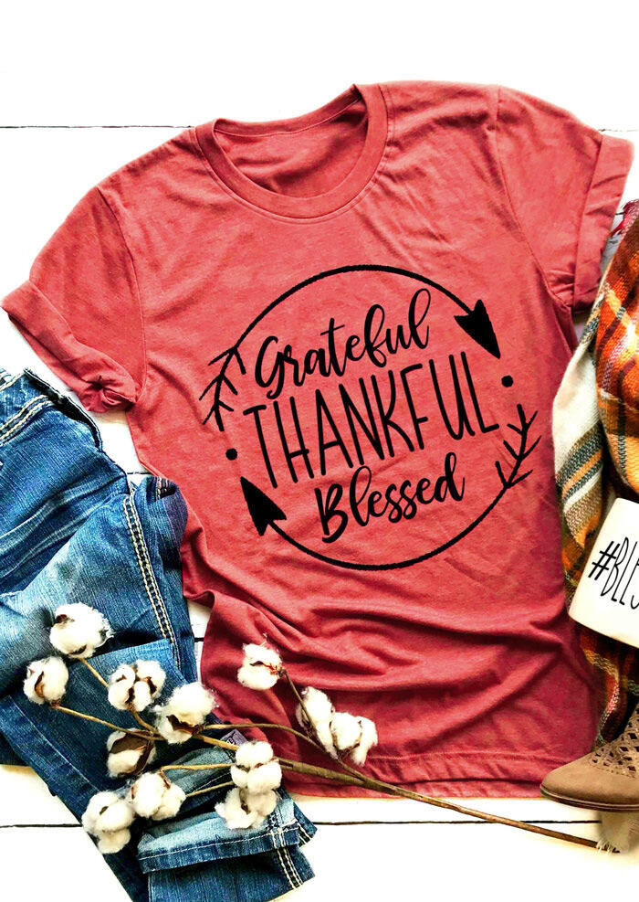

Tees T-shirts Grateful Thankful Blessed Arrow T-Shirt in Brick Red. Size